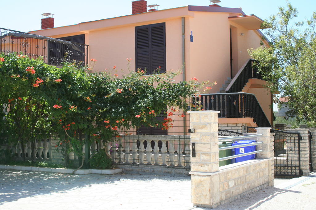 Apartments Santa Barbara Biograd Na Moru Exterior foto